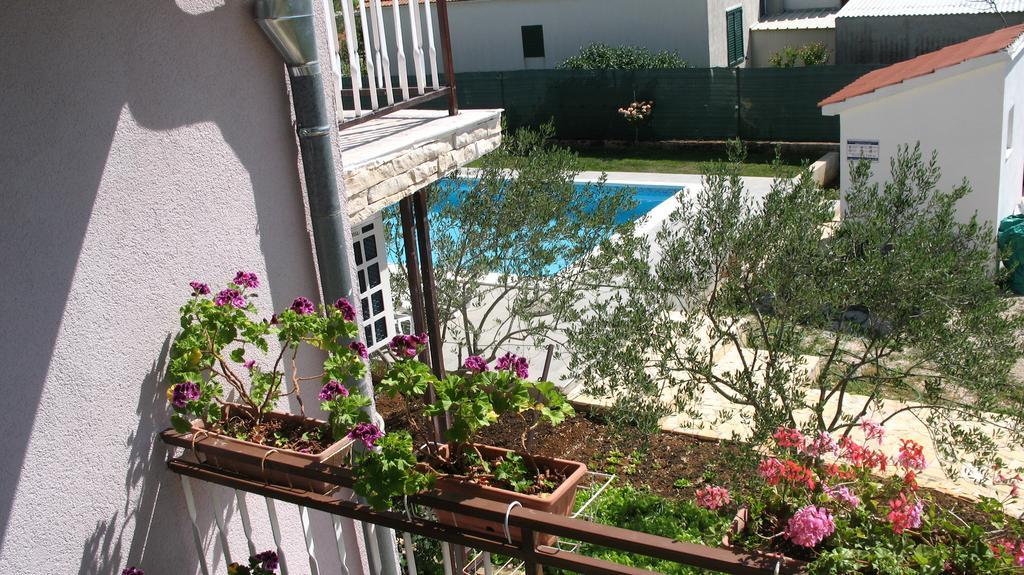 Krkahaus Hotel โลโซวาซ ภายนอก รูปภาพ